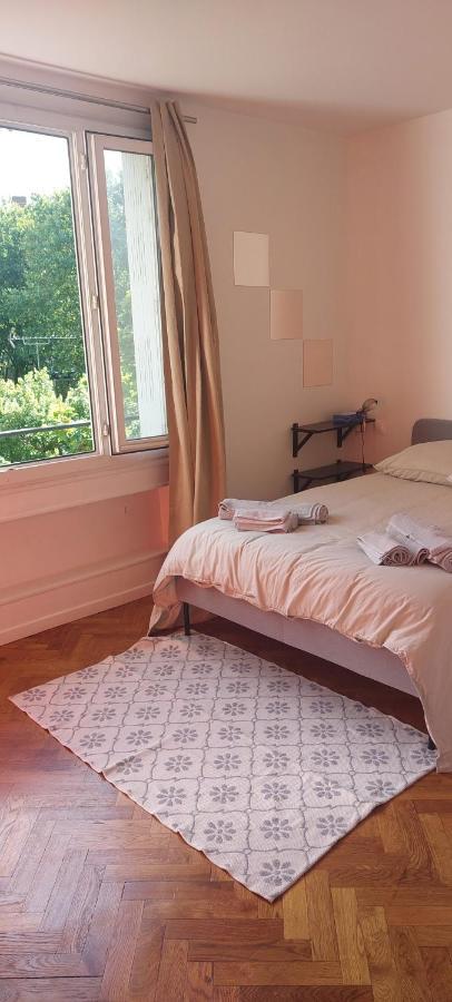 Neuilly-Sur-Seine Calme Et Lumineux. B&B. 3 Chambres Exterior photo